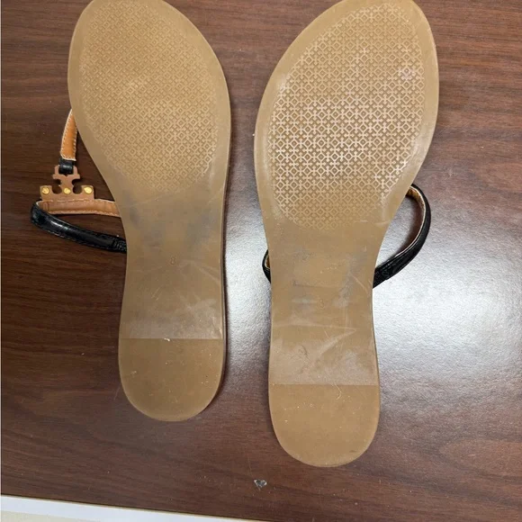 Tory Burch Black Leather Logo Thong Sandals with Tan Footbed - Picture 4 of 4